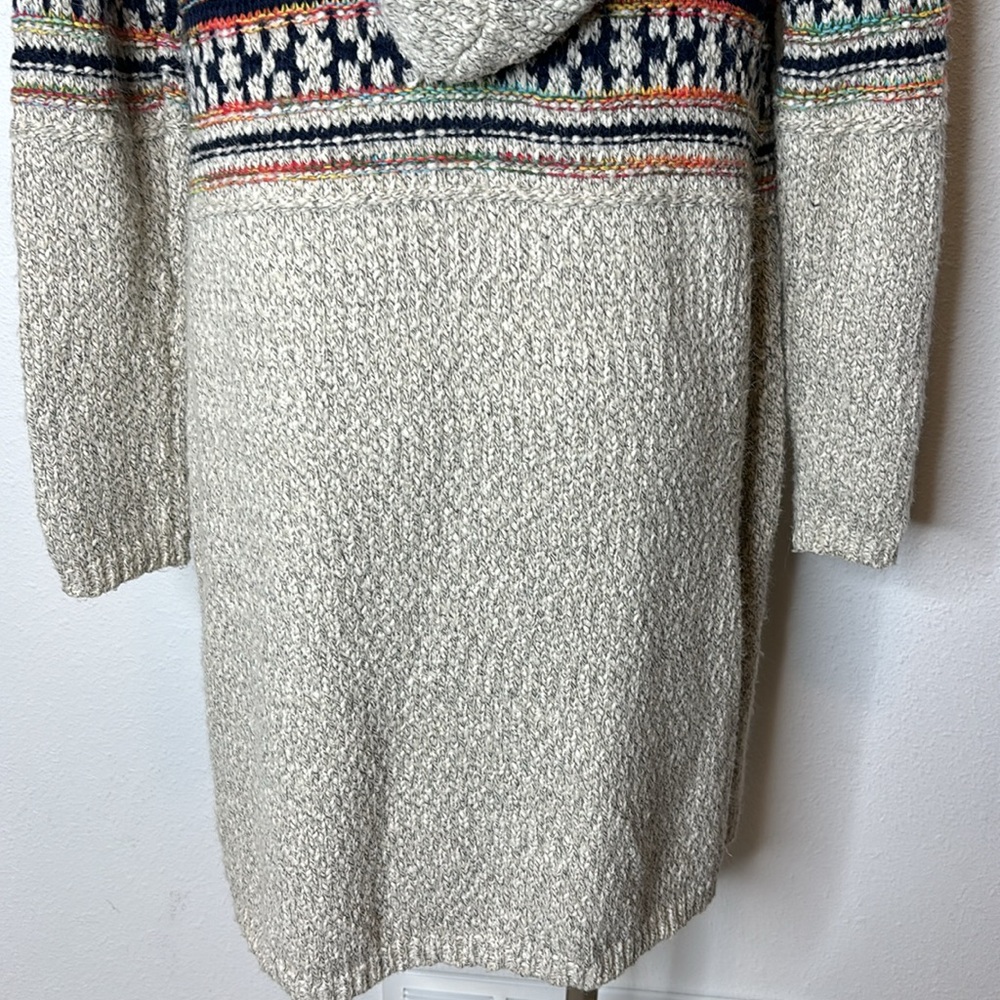 Hem & Thread Size Small Multi Color Aztec Print K… - image 8